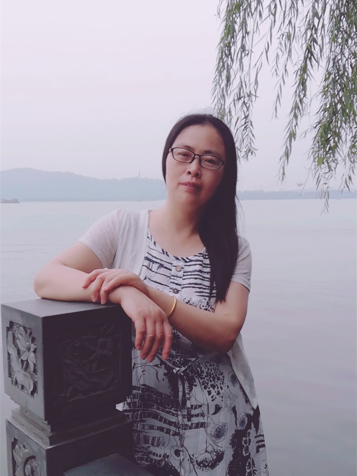 【7月生日會(huì)】喂——請(qǐng)問你是在網(wǎng)紅公司上班嗎？