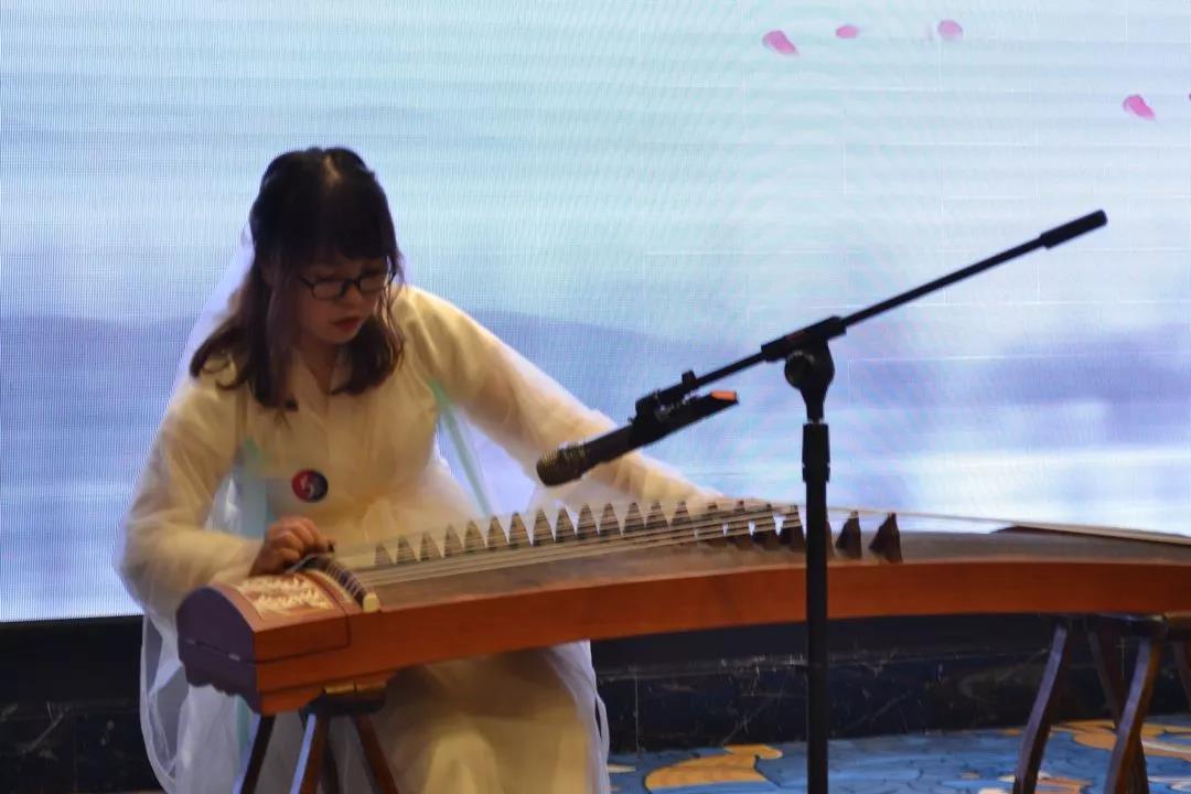 創(chuàng)綠家環(huán)保2018年中工作會議暨5周年慶典圓滿結(jié)束！